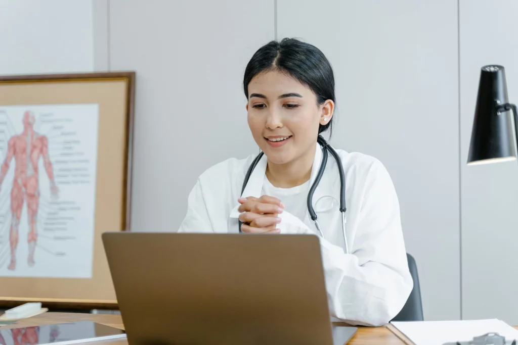 The Advantages of Using HIPAA-Compliant Email in Industrial Business